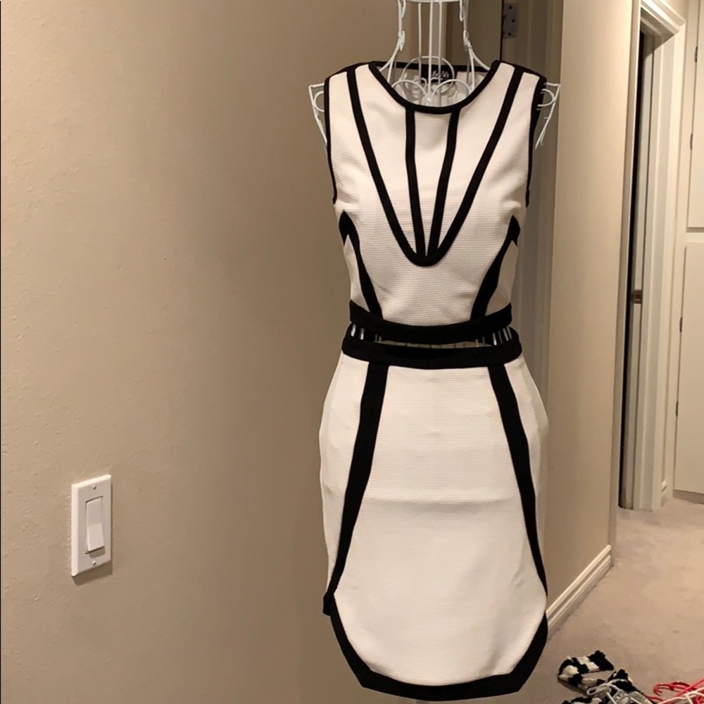 Two piece: top + skirt